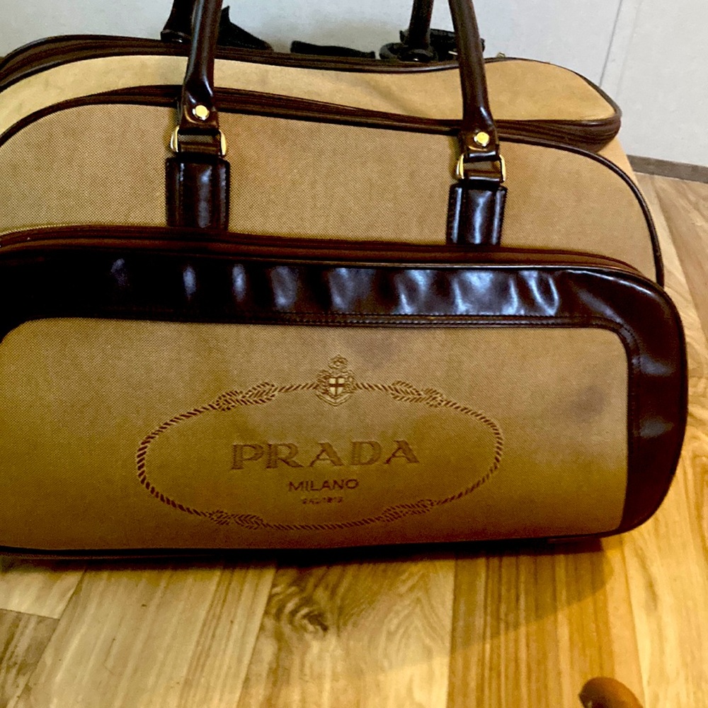 Prada 2 wheel travel Duffle luggage bag - Picture 2 of 6
